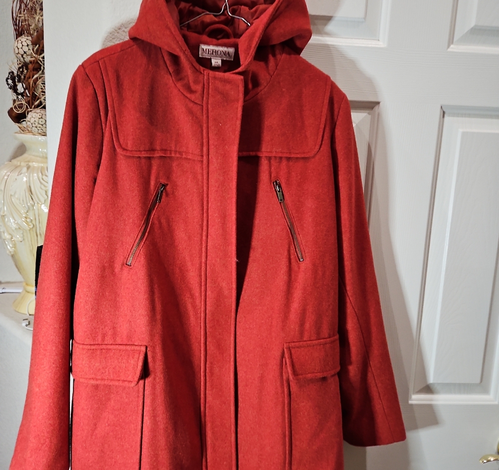Merona Women's Vibrant Red Hooded Cape